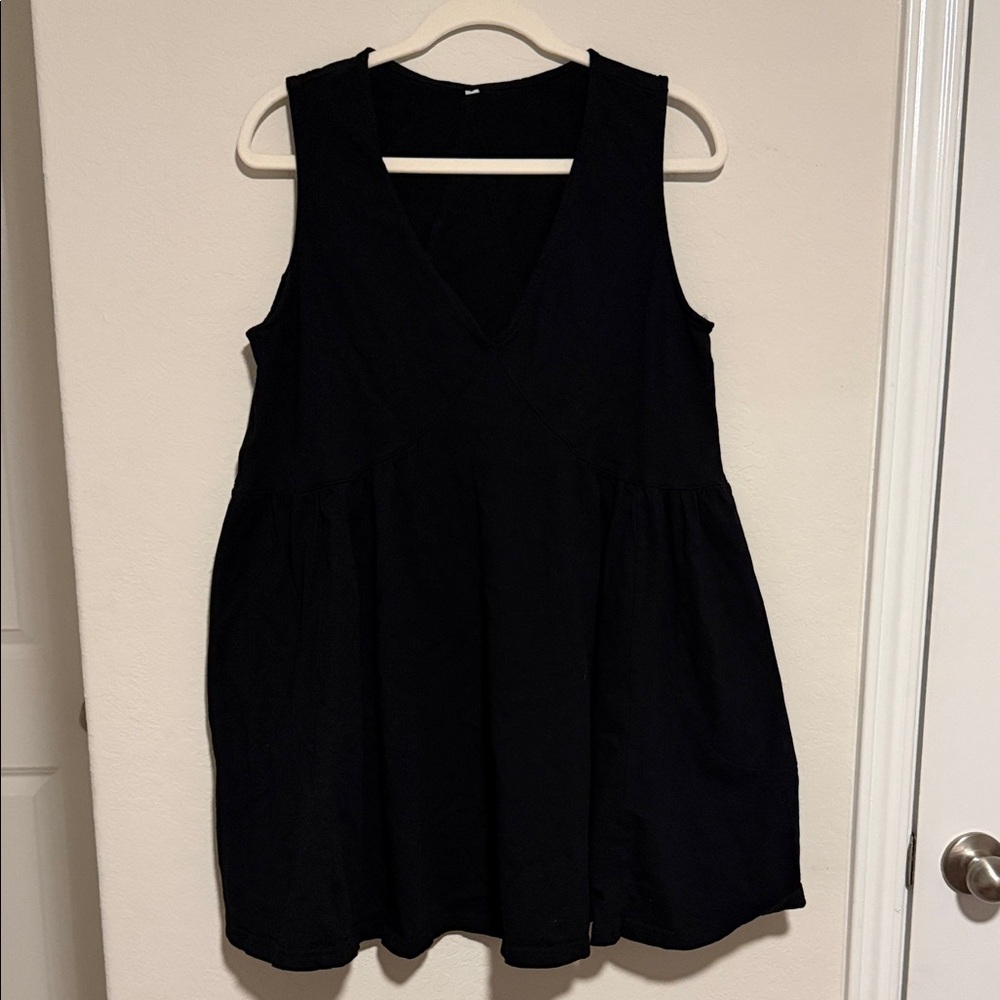SHEIN Black Asymmetrical Dress